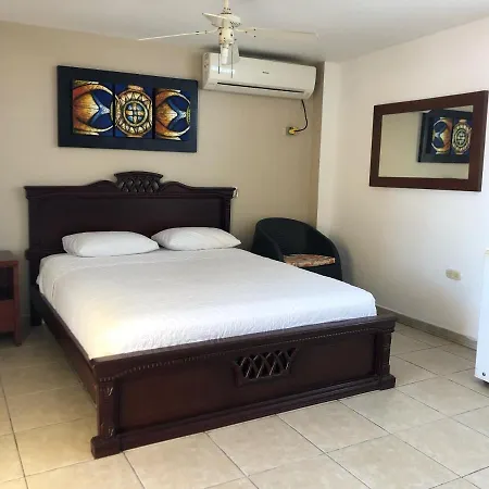 Casa Canelos Guayaquil Exterior foto